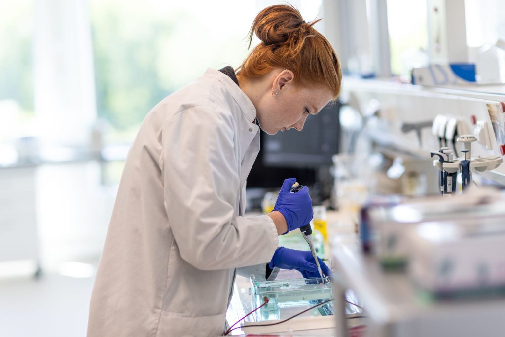 Genomics & Proteomics 